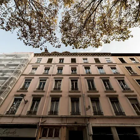 Exceptionnel Et Calme Proche Part-dieu Ail Apartamento Lyon